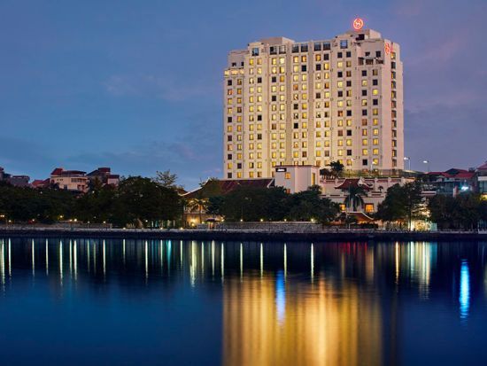 Khách sạn Sheraton Hanoi
